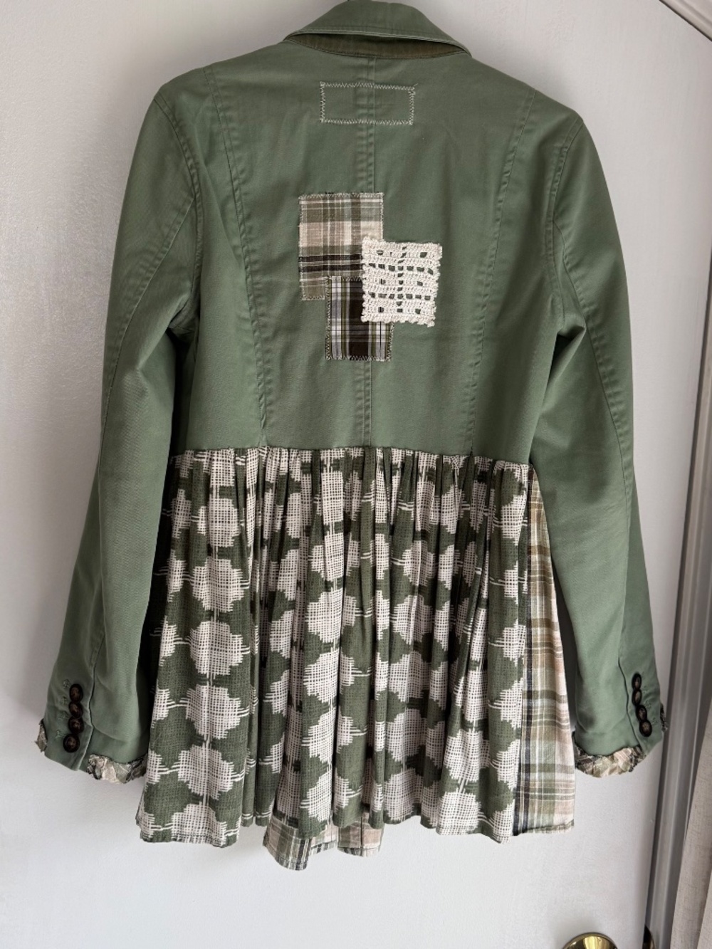 Light Green Handmade Vintage Looking Jacket - Picture 5 of 7